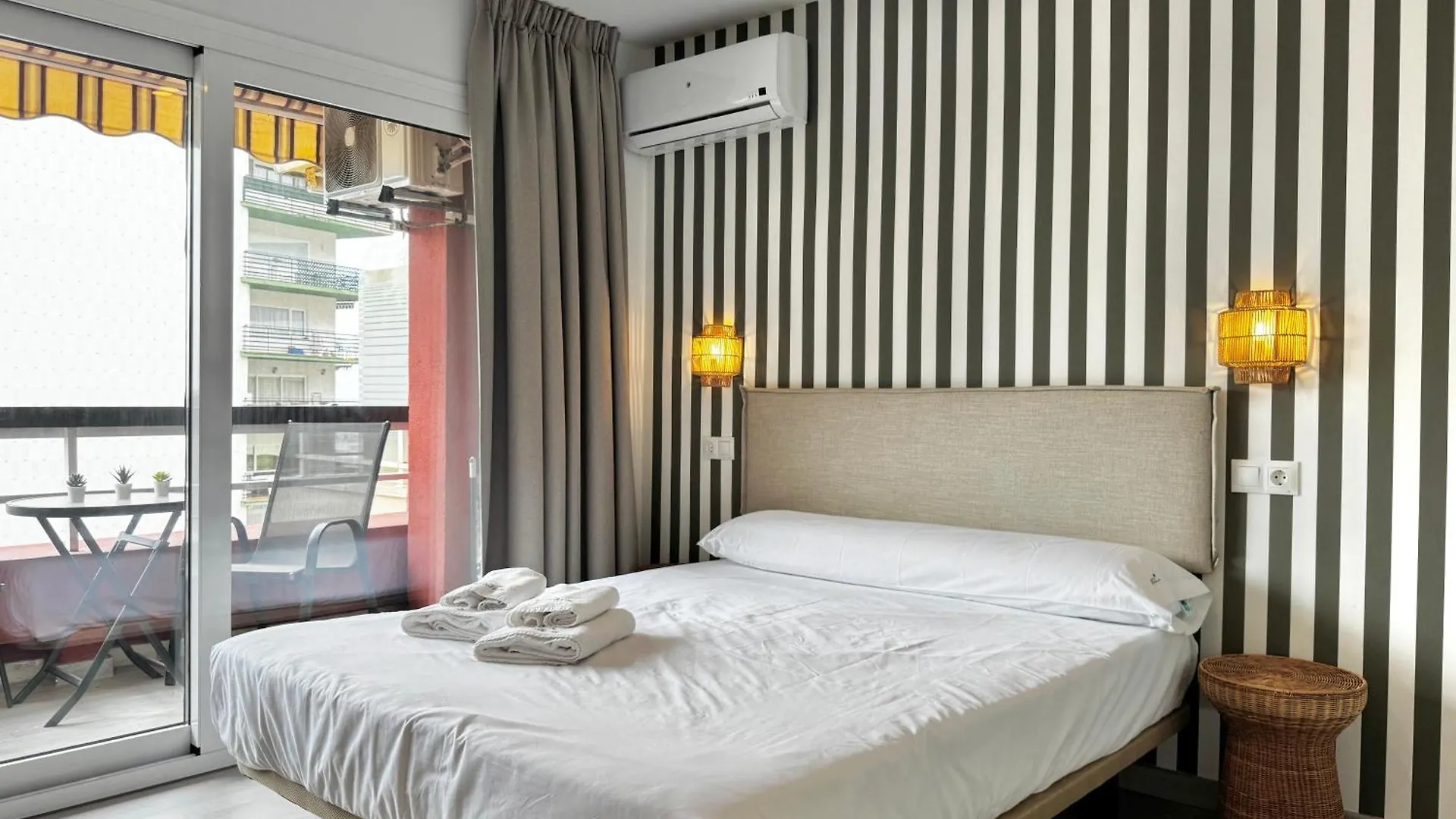 Marbella Beachfront Studio - Eaw Homes Appartamento